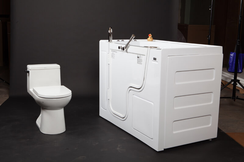 The Guardian Walk-in Bathtub by Safe Bathing Canada